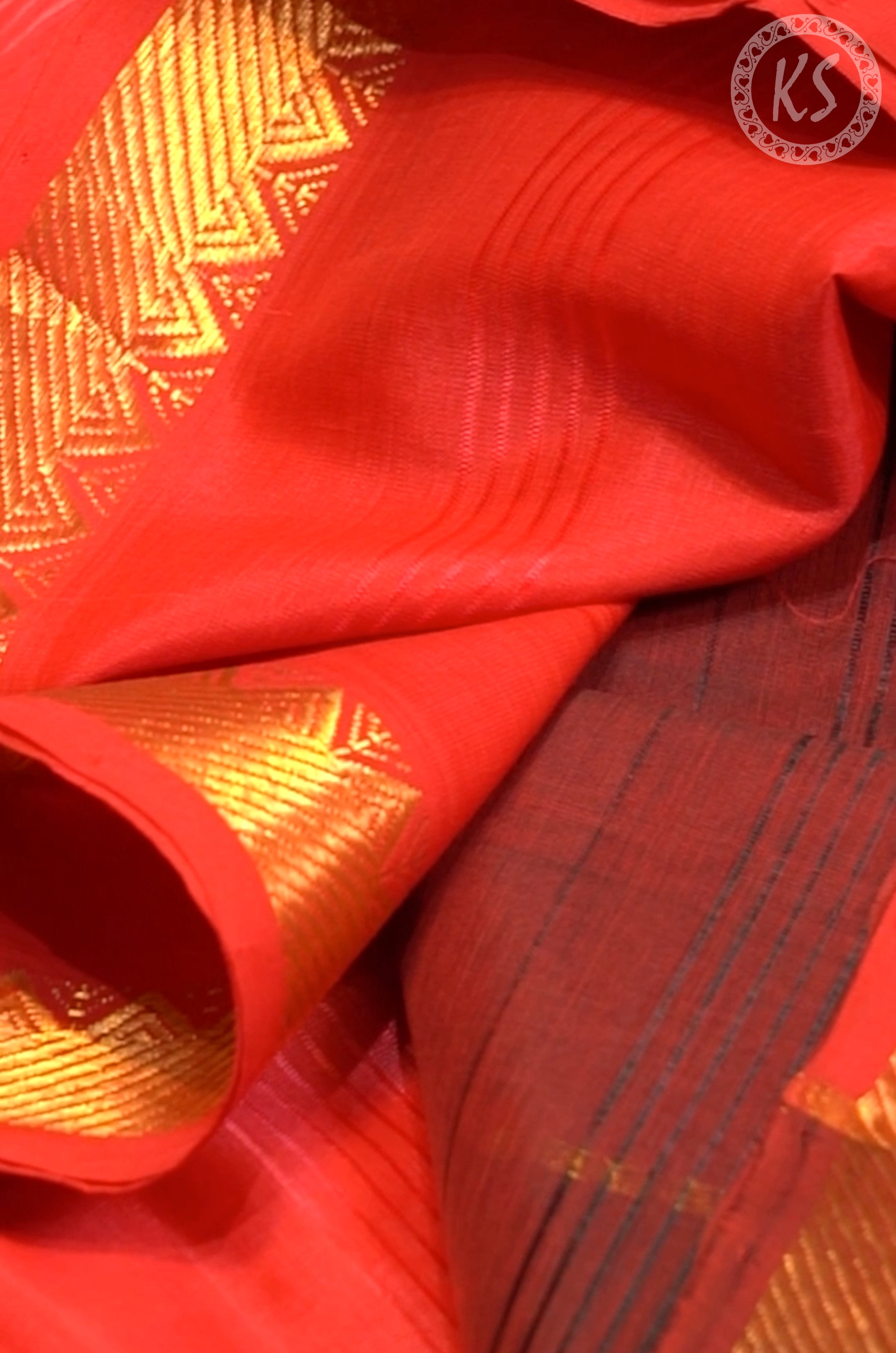 Red Mangalagiri Butta Saree