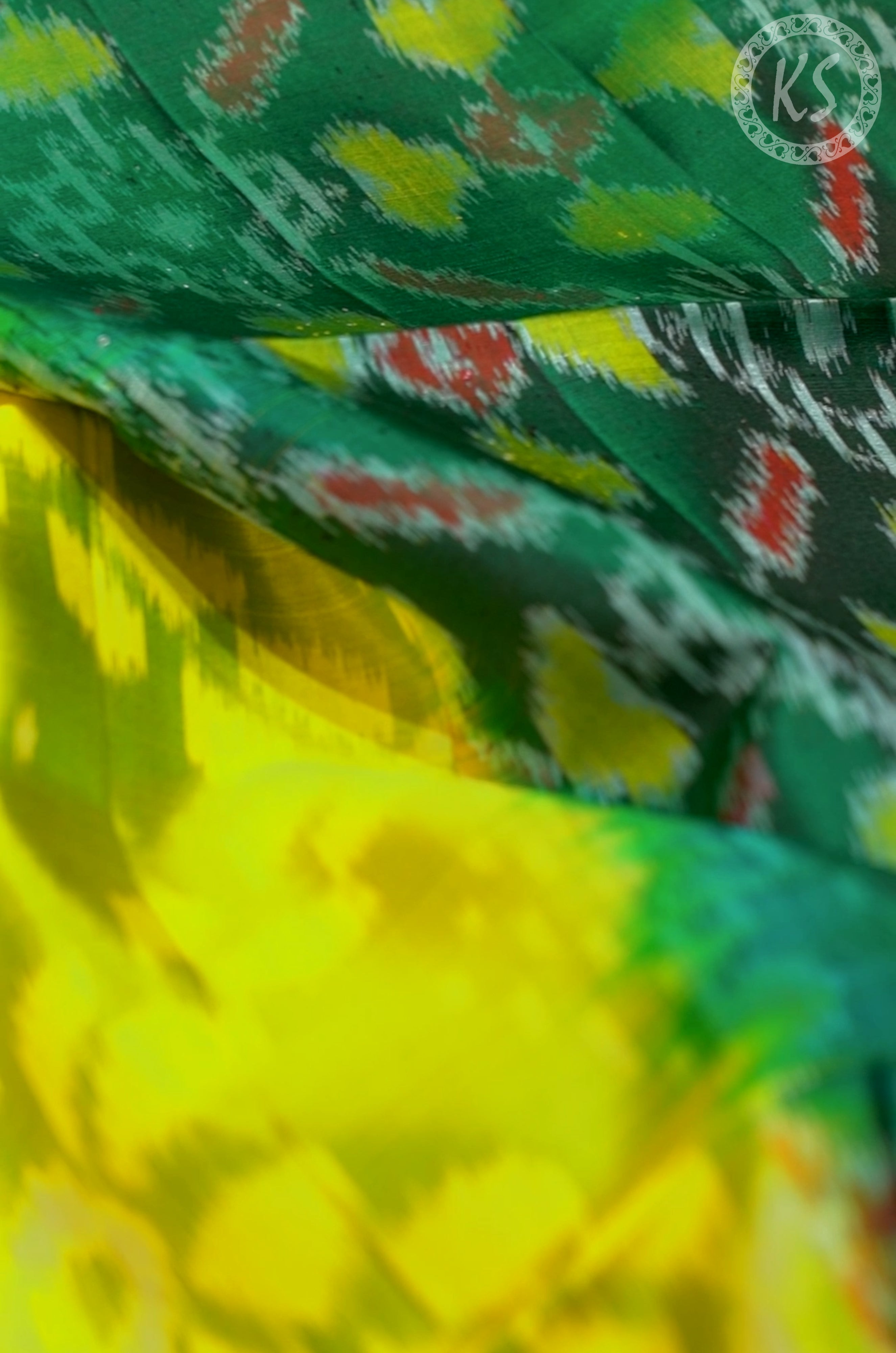 Lime Green & Yellow Dual Tone  Pochampally Soft Silk Saree