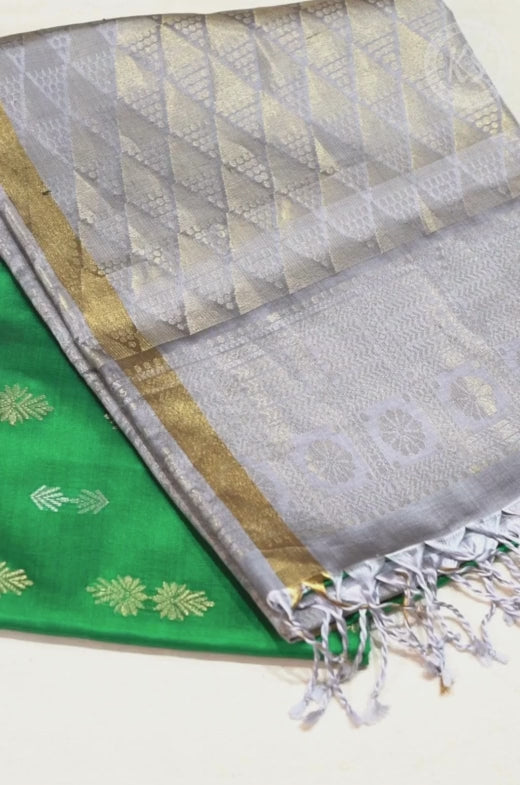 Forest Green Soft Silk Saree with Floral Butta